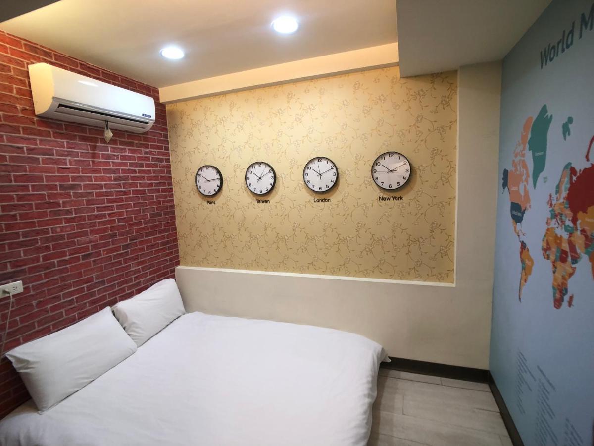 逢甲柏斯青年旅棧 Taichung Extérieur photo