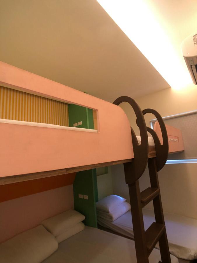 逢甲柏斯青年旅棧 Taichung Extérieur photo